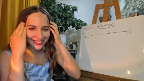 Snapshot of alice_sincere chatting on July 24, 2026, 9:13 pm Alice Love you all online show from July 24, 2026, 9:13 pm