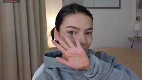 Snapshot of alice_steffen chatting on October 1, 2025, 2:39 am evedam online show from October 1, 2025, 2:39 am