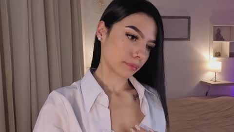 Snapshot of alice_steffen chatting on October 10, 2025, 10:47 am evedam online show from October 10, 2025, 10:47 am