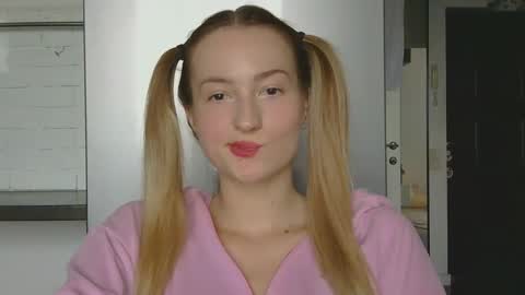 Alice online show from September 28, 2025, 2:55 pm