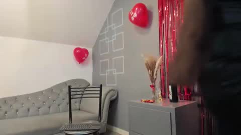 aliceblack7 online show from February 14, 2026, 11:51 am