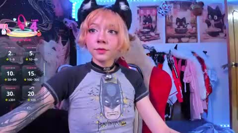 Snapshot of alicedang3r chatting on July 20, 2026, 11:40 pm Alice online show from July 20, 2026, 11:40 pm