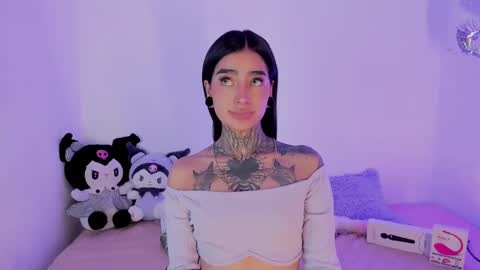 Alice  online show from March 6, 2025, 10:26 pm