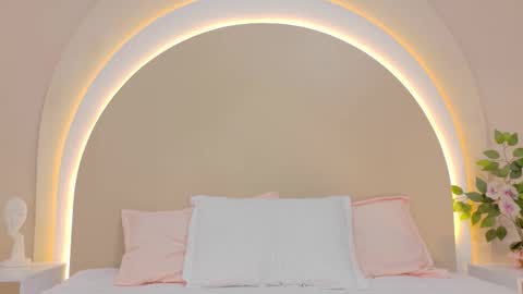 alice online show from October 15, 2025, 5:02 pm