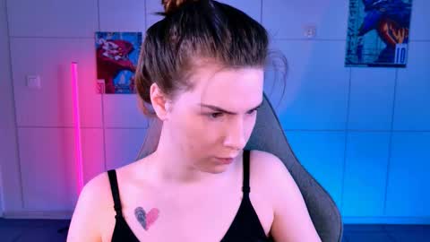 Alice online show from November 15, 2025, 5:16 am