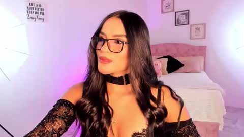 Snapshot of alicekiing_ chatting on February 13, 2026, 3:24 am ALICEKIING online show from February 13, 2026, 3:24 am