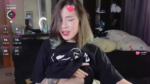 Alice  vacation  online show from October 5, 2025, 9:51 am