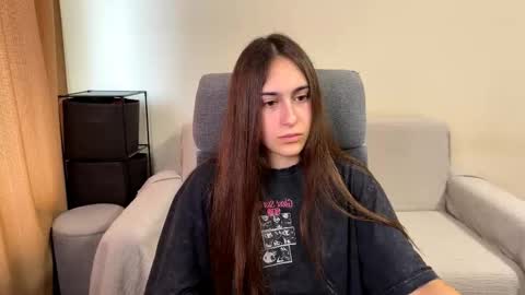 alicekollt online show from November 6, 2025, 10:16 am