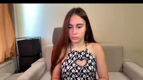 alicekollt online show from February 3, 2026, 10:53 am