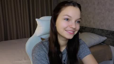 u can name me Alice online show from May 11, 2026, 7:44 pm