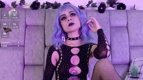 Snapshot of alicenoir_ chatting on September 29, 2025, 11:42 pm alicenoir_ online show from September 29, 2025, 11:42 pm