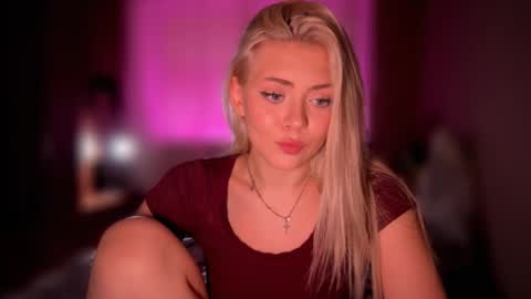 Snapshot of aliceoceaneyes chatting on October 31, 2025, 1:01 pm aliceoceaneyes online show from October 31, 2025, 1:01 pm