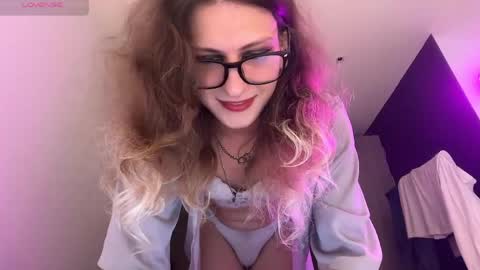 AlicePinkhead online show from June 1, 2026, 9:55 am