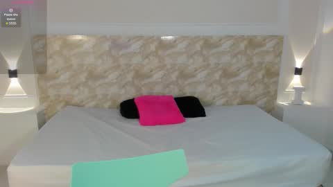 AliceRoss online show from November 14, 2025, 8:07 pm