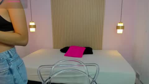 AliceRoss online show from April 20, 2026, 9:16 pm