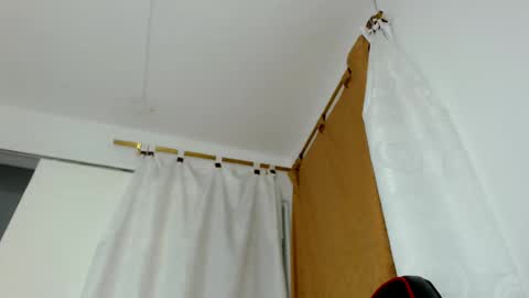 Snapshot of alicesweetx chatting on October 3, 2025, 10:56 am alices cuenta independiente online show from October 3, 2025, 10:56 am