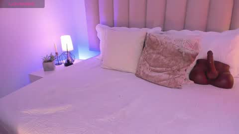 Snapshot of aliceveraa_ chatting on March 10, 2025, 4:35 pm Alice Vera online show from March 10, 2025, 4:35 pm