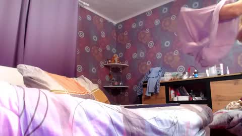 alicewetsquirt online show from January 31, 2025, 9:48 pm