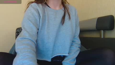 Snapshot of alicewoolfy chatting on April 29, 2026, 8:48 pm AliceWoolfy online show from April 29, 2026, 8:48 pm