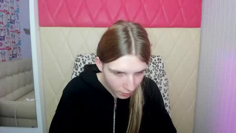 Alice  Princess  online show from April 9, 2026, 2:44 am