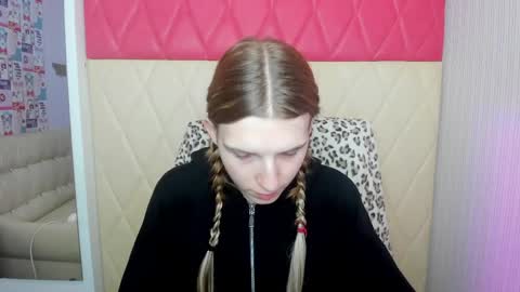 Alice  Princess  online show from April 9, 2026, 6:41 am