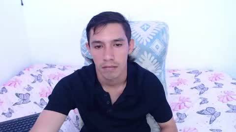 Snapshot of alicia_and_brandon chatting on July 23, 2026, 8:18 pm CATALINA Y ANDRES online show from July 23, 2026, 8:18 pm