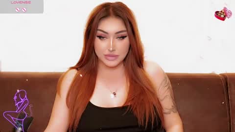 Snapshot of alicia_kitten chatting on February 14, 2025, 10:14 pm Johnny online show from February 14, 2025, 10:14 pm