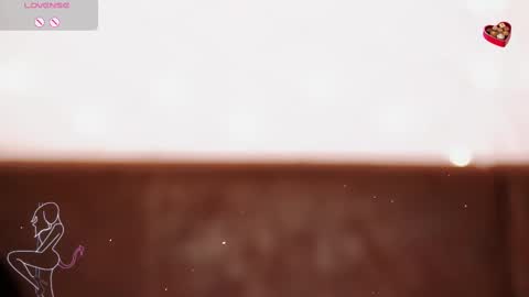 Snapshot of alicia_kitten chatting on March 5, 2025, 10:10 pm Johnny online show from March 5, 2025, 10:10 pm