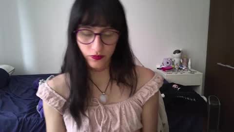 Alice online show from January 25, 2025, 8:42 pm