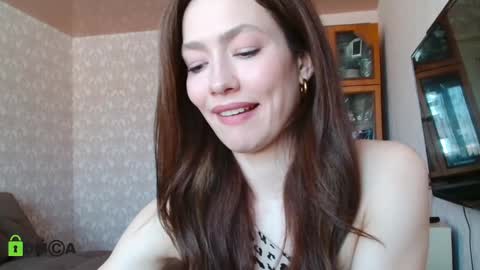 Alicia online show from March 6, 2025, 8:08 am