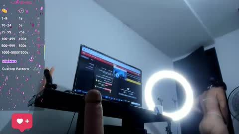 Snapshot of alicia_whittee chatting on March 9, 2026, 10:30 am alicia_whittee online show from March 9, 2026, 10:30 am