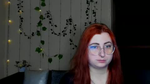 Snapshot of aliciaaared_kis chatting on February 5, 2026, 6:51 am Alicia online show from February 5, 2026, 6:51 am