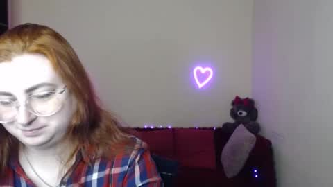 Snapshot of aliciaaared_kis chatting on February 7, 2026, 6:50 am Alicia online show from February 7, 2026, 6:50 am