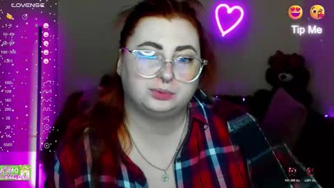 Snapshot of aliciaaared_kis chatting on February 10, 2026, 6:39 am Alicia online show from February 10, 2026, 6:39 am