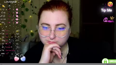 Snapshot of aliciaaared_kis chatting on February 20, 2026, 6:37 am Alicia online show from February 20, 2026, 6:37 am