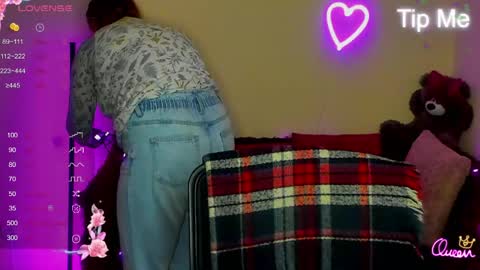 Alicia online show from April 3, 2026, 5:27 am