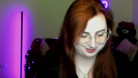 Alicia online show from April 14, 2026, 5:35 am