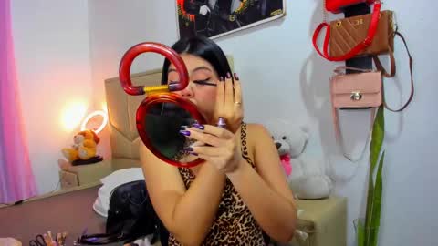 Snapshot of aliciabiden chatting on October 13, 2025, 2:33 am aliciabiden online show from October 13, 2025, 2:33 am