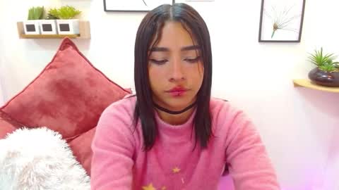 Snapshot of aliciacute__ chatting on October 7, 2025, 5:10 pm aliciacute online show from October 7, 2025, 5:10 pm