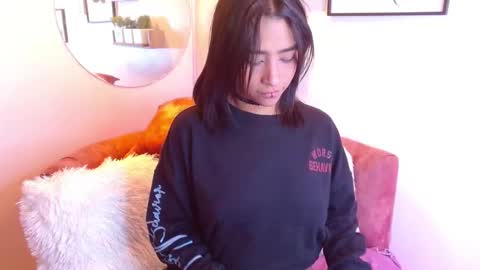 Snapshot of aliciacute__ chatting on October 13, 2025, 7:47 pm aliciacute online show from October 13, 2025, 7:47 pm
