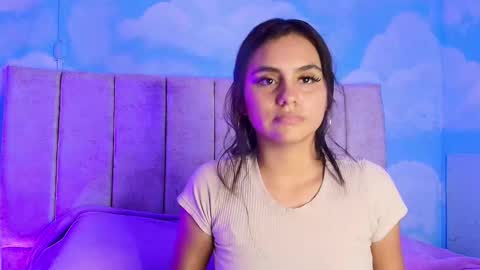 Snapshot of aliclark chatting on February 21, 2026, 7:04 pm Aliclark online show from February 21, 2026, 7:04 pm