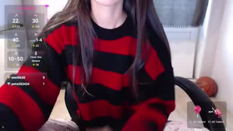 Snapshot of alien_art_lover chatting on September 15, 2025, 3:39 am Mia online show from September 15, 2025, 3:39 am