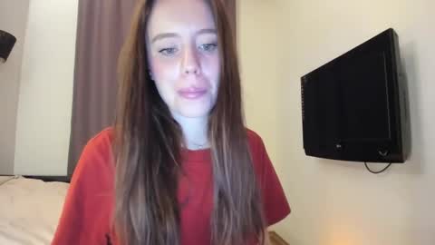 aliensi online show from December 19, 2024, 2:46 pm