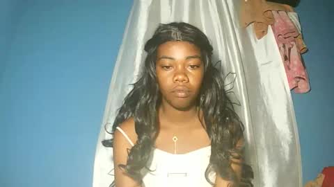 alihane21 online show from December 20, 2025, 8:43 am