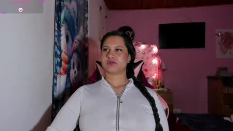 alii_cutee online show from June 13, 2026, 7:01 pm