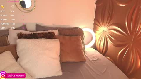 Alicie online show from February 11, 2025, 9:14 pm