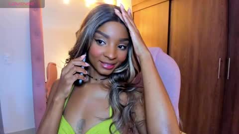 Snapshot of alika_houston chatting on May 2, 2026, 4:17 am IG Alik nasso online show from May 2, 2026, 4:17 am