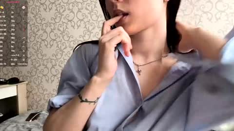 Milana online show from April 26, 2026, 7:39 am
