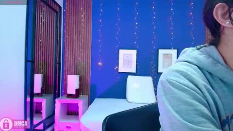 Alina online show from September 22, 2025, 12:29 pm