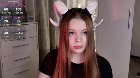 Snapshot of alinabae chatting on February 21, 2026, 10:00 pm Alina and Ben online show from February 21, 2026, 10:00 pm